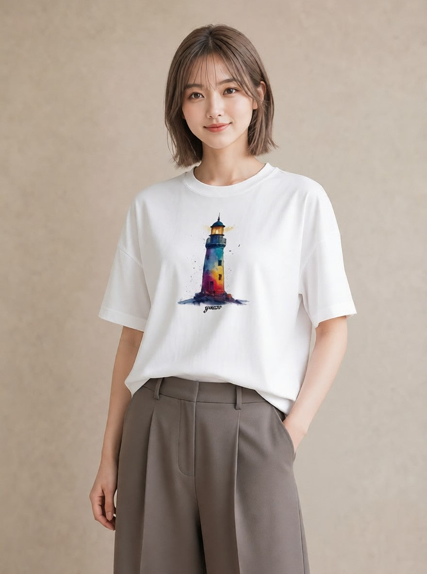 グラフィックTシャツ レディース 灯台 霧 海 ナチュラル アンティーク イラスト モード 秋コーデ おしゃれギフト 白T YMAZO