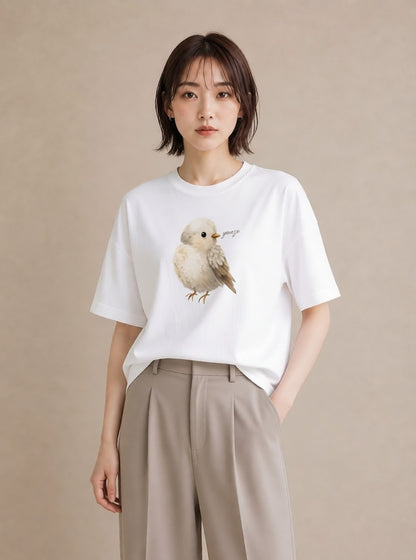デザインTシャツ レディース 遠い家と鳥 風景 鳥 ナチュラル アンティーク イラスト 線画 母の日 ビーチ 白T YMAZO
