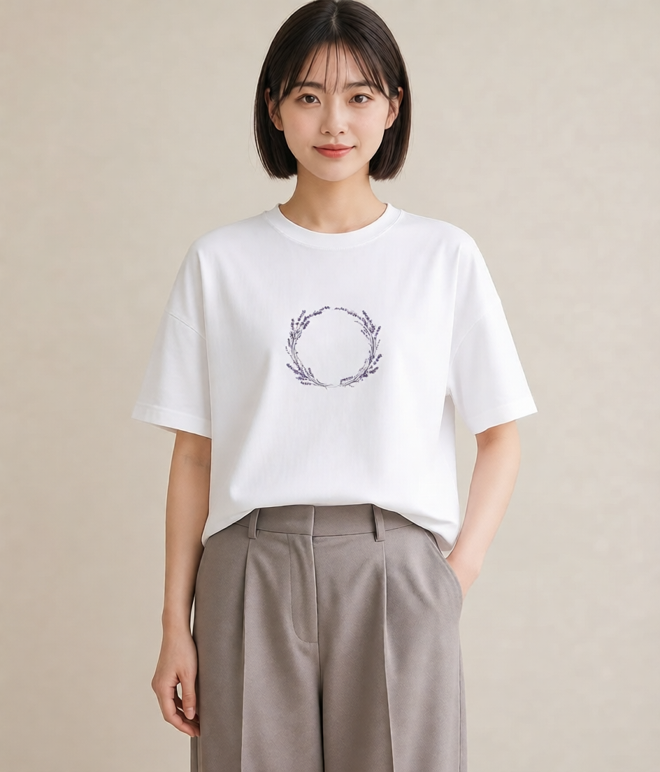 半袖Tシャツ レディース ラベンダー 花 花柄 イラスト ラフ デート 帰省 白T