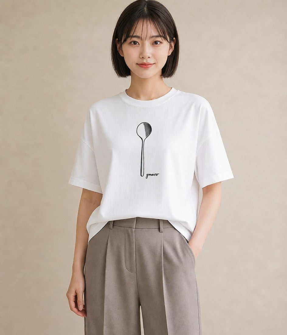 プリントTシャツ レディース パールピアス アクセサリー ナチュラル アンティーク イラスト 淡色 お出かけ 普段着 白T YMAZO