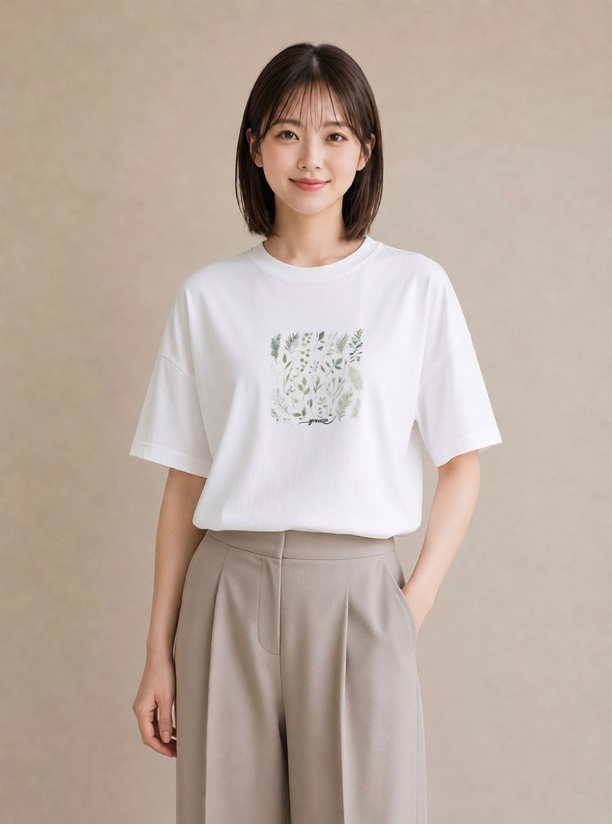 グラフィックTシャツ レディース ボタニカル 植物 イラスト カフェコーデ カジュアルコーデ 買い物 白T YMAZO