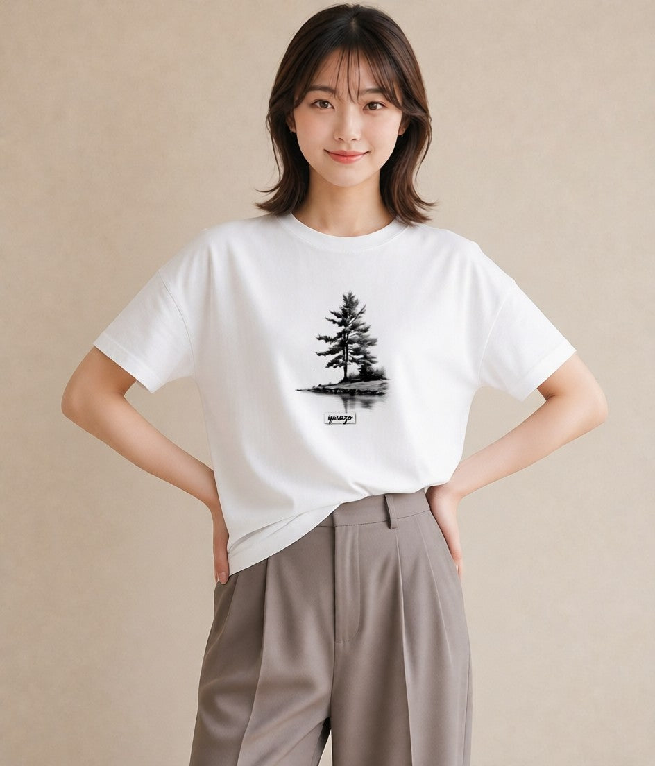Tシャツ レディース 青の水彩 風景 ブルー ナチュラル アンティーク イラスト 抜け感 春服 ミセス 白T YMAZO
