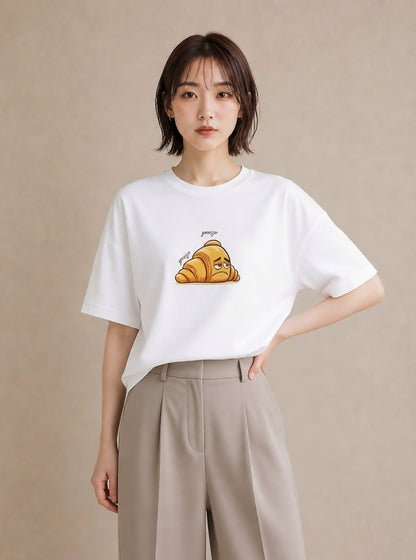 デザインTシャツ レディース クロワッサン 食べ物 フード イラスト きれいめ 旅行用 海 白T YMAZO