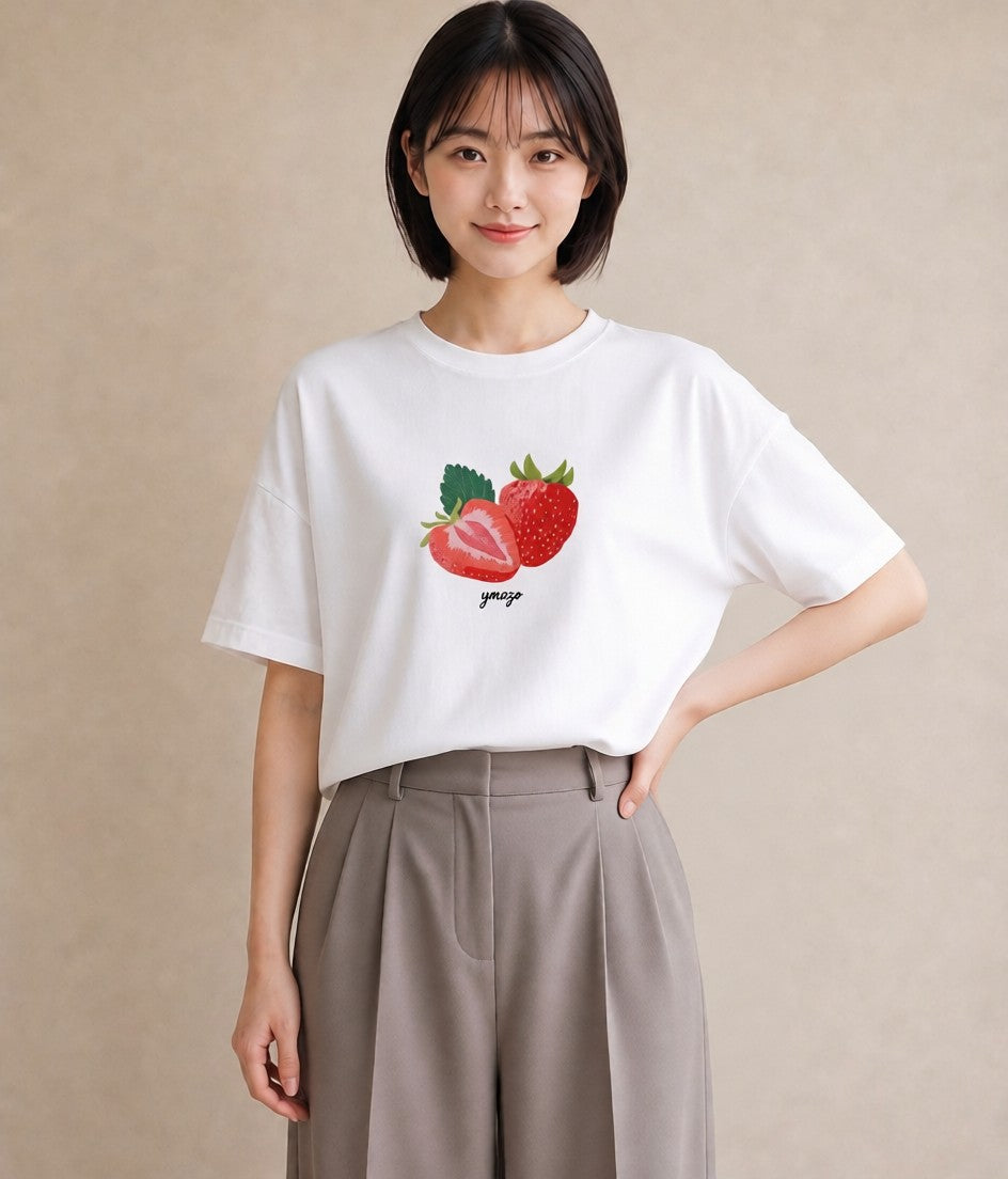 Tシャツ レディース いちご 苺 ストロベリー 食べ物 フード イラスト ニュアンス 親子 20代 白T YMAZO