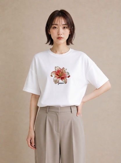 Tシャツ レディース ゆり 百合 花 花柄 イラスト モード 帰省 ラフ 白T YMAZO