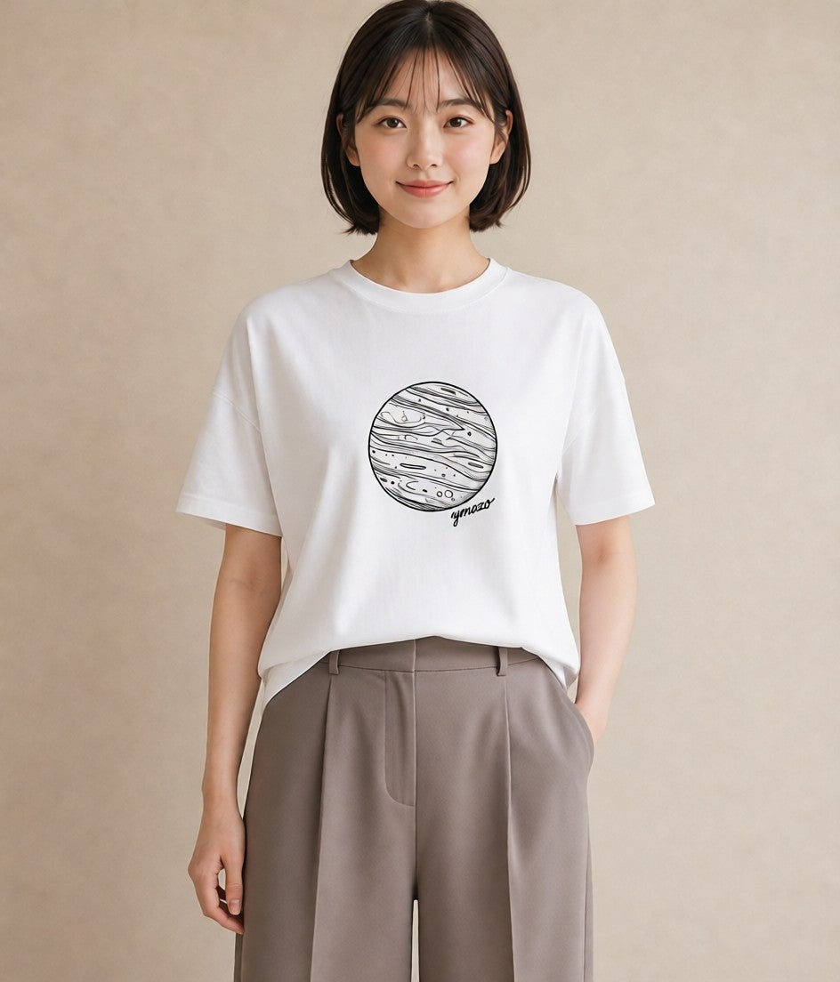 グラフィックTシャツ レディース 土星 星空 宇宙 イラスト ナチュラル デート 帰省 白T YMAZO