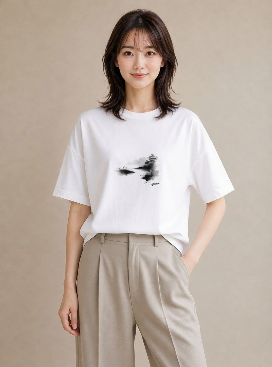 グラフィックTシャツ レディース 桟橋 水辺 波止場 ナチュラル アンティーク イラスト ヴィンテージ風 公園 ママ 白T YMAZO