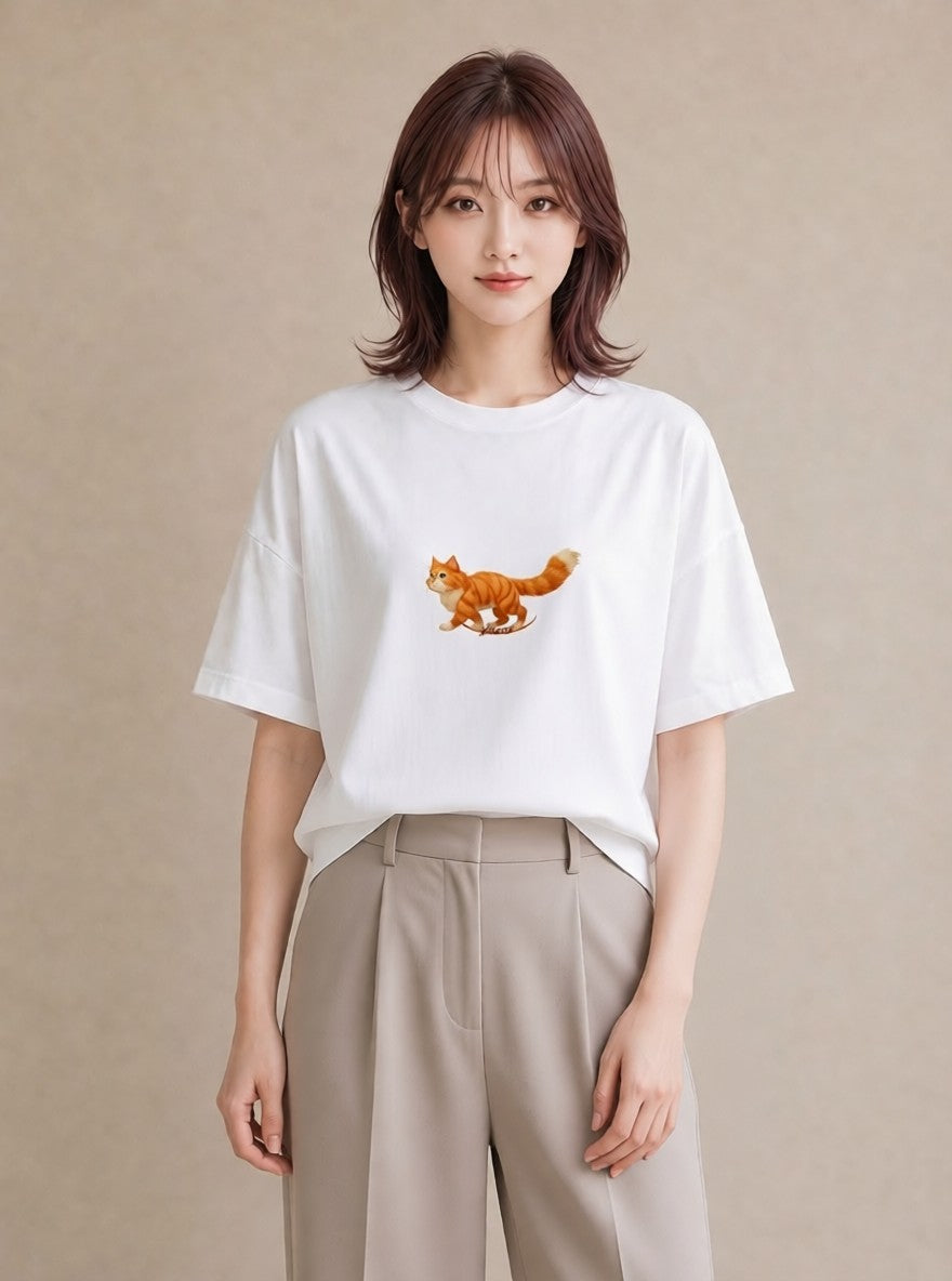 グラフィックTシャツ レディース 茶トラ 茶猫 猫 ねこ イラスト 淡色 自分用 ルームウェア 白T YMAZO