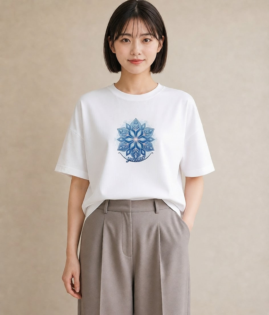 グラフィックTシャツ レディース 雪の結晶 星空 宇宙 イラスト 抜け感 女子会 お揃い 白T YMAZO