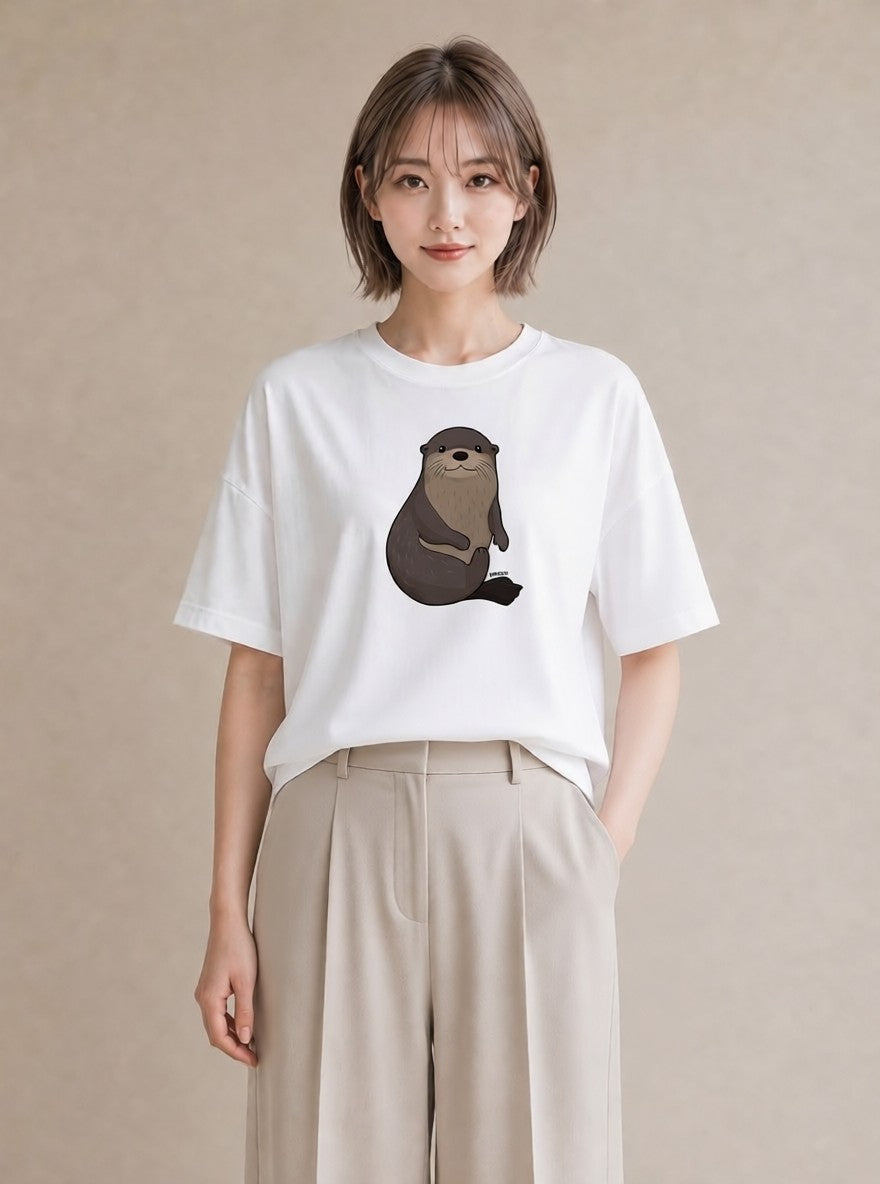 プリントTシャツ レディース カワウソ 動物 アニマル イラスト フェミニン 綿100 デート 白T YMAZO