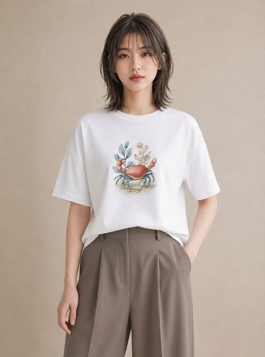 Tシャツ レディース カニ 海の生き物 海 イラスト ユニーク 女性向けギフト 散歩 白T YMAZO