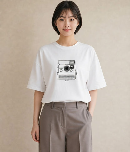 グラフィックTシャツ レディース カメラ フィルムカメラ レトロカメラ イラスト 姉妹 送別ギフト 白T YMAZO
