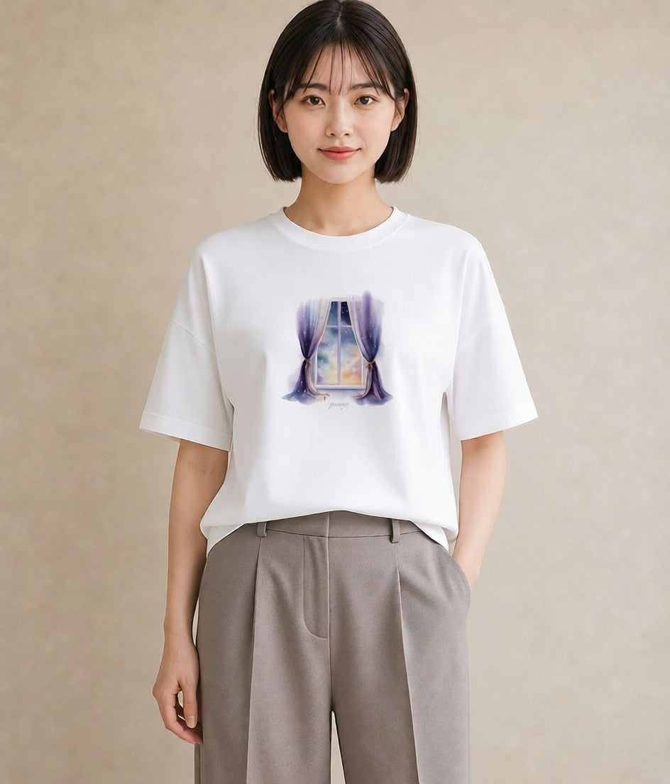 グラフィックTシャツ レディース 灯りの家 小屋 夜 ナチュラル アンティーク イラスト 個性的 春コーデ 姉妹 白T YMAZO