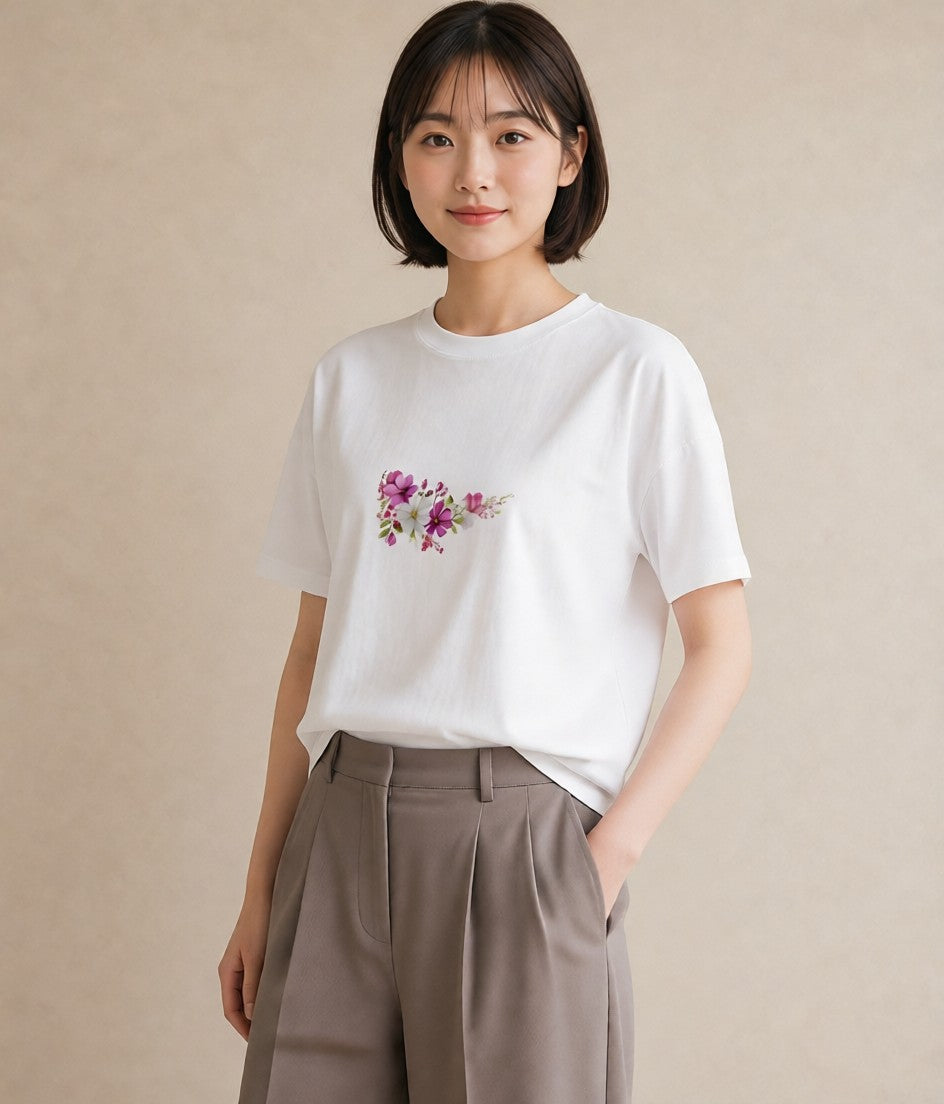 半袖Tシャツ レディース コスモス 秋桜 花 花柄 イラスト ミニマル 誕生日プレゼント 綿100 白T YMAZO