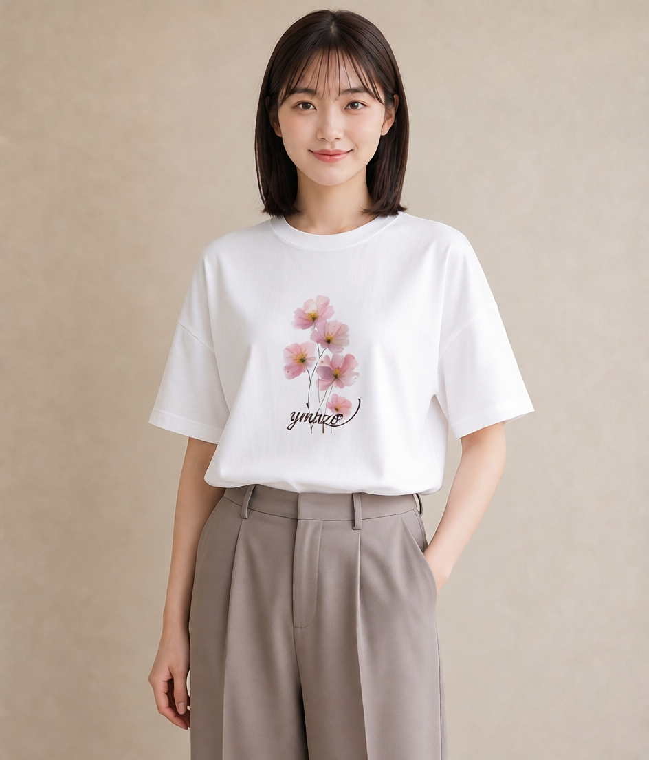 デザインTシャツ レディース コスモス 秋桜 花 花柄 イラスト 北欧風 帰省 ラフ 白T