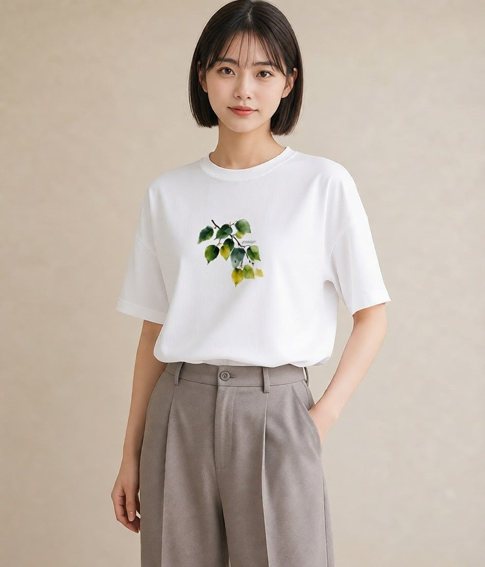 グラフィックTシャツ レディース 新緑 植物 ボタニカル イラスト 抜け感 ミセス 春コーデ 白T YMAZO