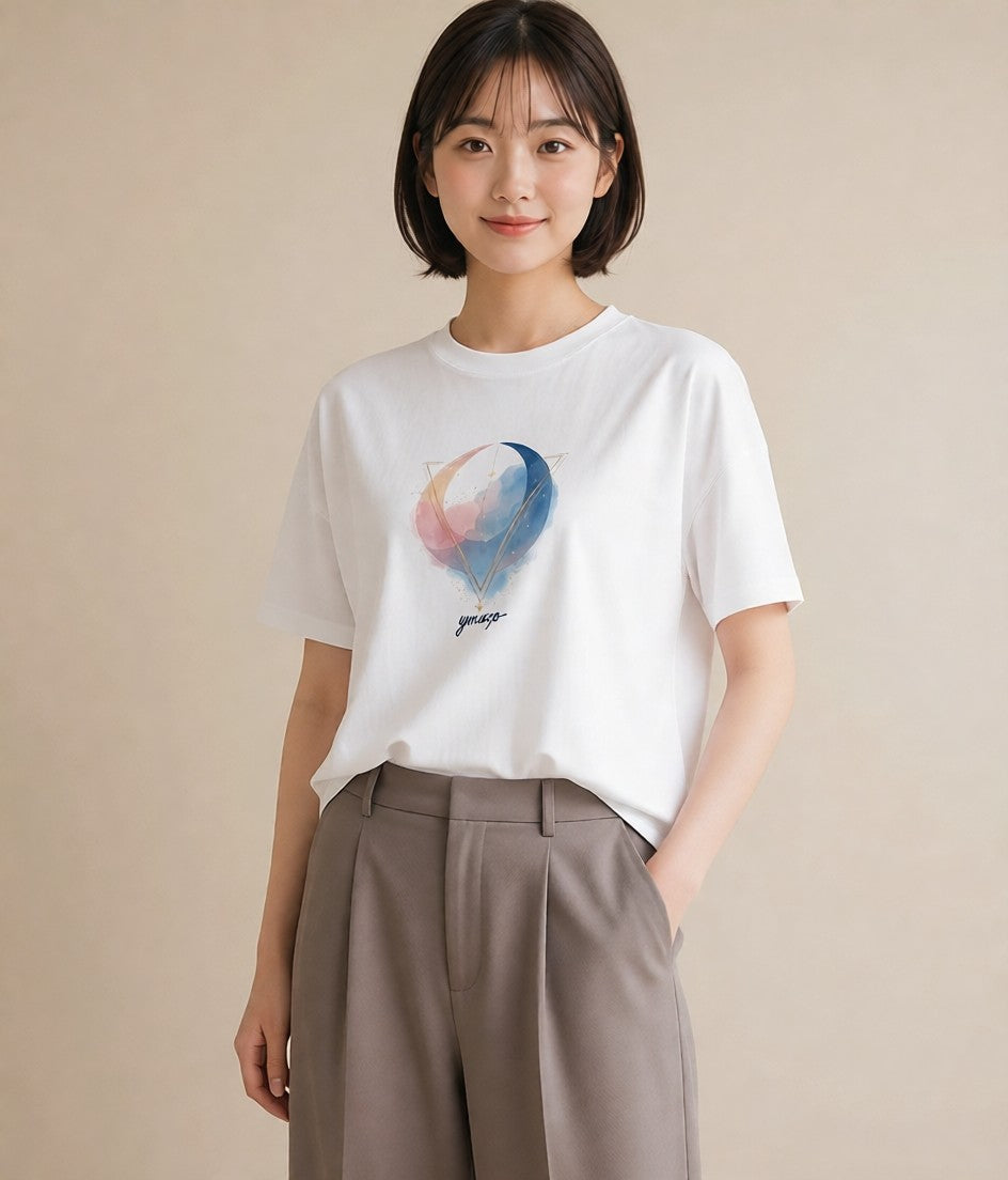 プリントTシャツ レディース 山羊座 星空 宇宙 イラスト 抜け感 ママ カフェ服 白T YMAZO