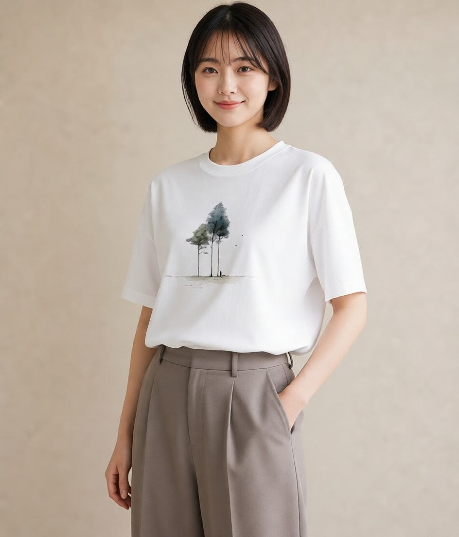 グラフィックTシャツ レディース 雨上がりの小道 雨上がり 小道 ナチュラル アンティーク イラスト ゆるかわ カジュアルコーデ 買い物 白T YMAZO