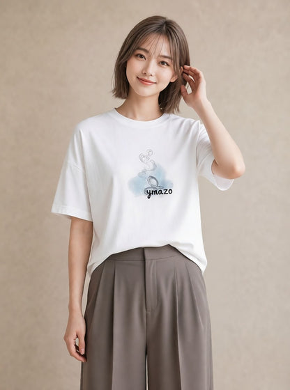グラフィックTシャツ レディース パールピアス アクセサリー ナチュラル アンティーク イラスト こなれ感 20代 カジュアルコーデ 白T YMAZO