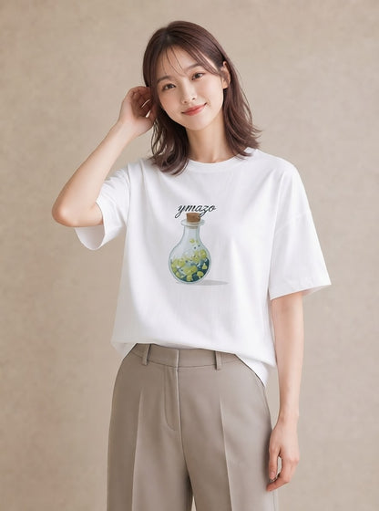 Tシャツ レディース ガラス瓶 小枝 ボタニカル ナチュラル アンティーク イラスト 線画 お出かけ 普段着 白T YMAZO