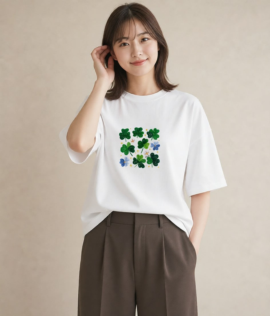 プリントTシャツ レディース クローバー 四つ葉 花 花柄 イラスト ユニーク 夏コーデ 通学 白T YMAZO