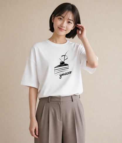 Tシャツ レディース スイーツ お菓子 デザート イラスト 休日コーデ 20代 カジュアルコーデ 白T YMAZO