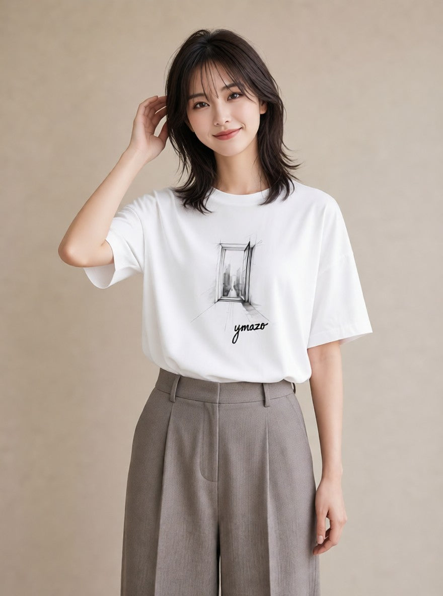 Tシャツ レディース 窓辺の椅子 窓辺 椅子 ナチュラル アンティーク イラスト お洒落 ギフト 母の日 白T YMAZO
