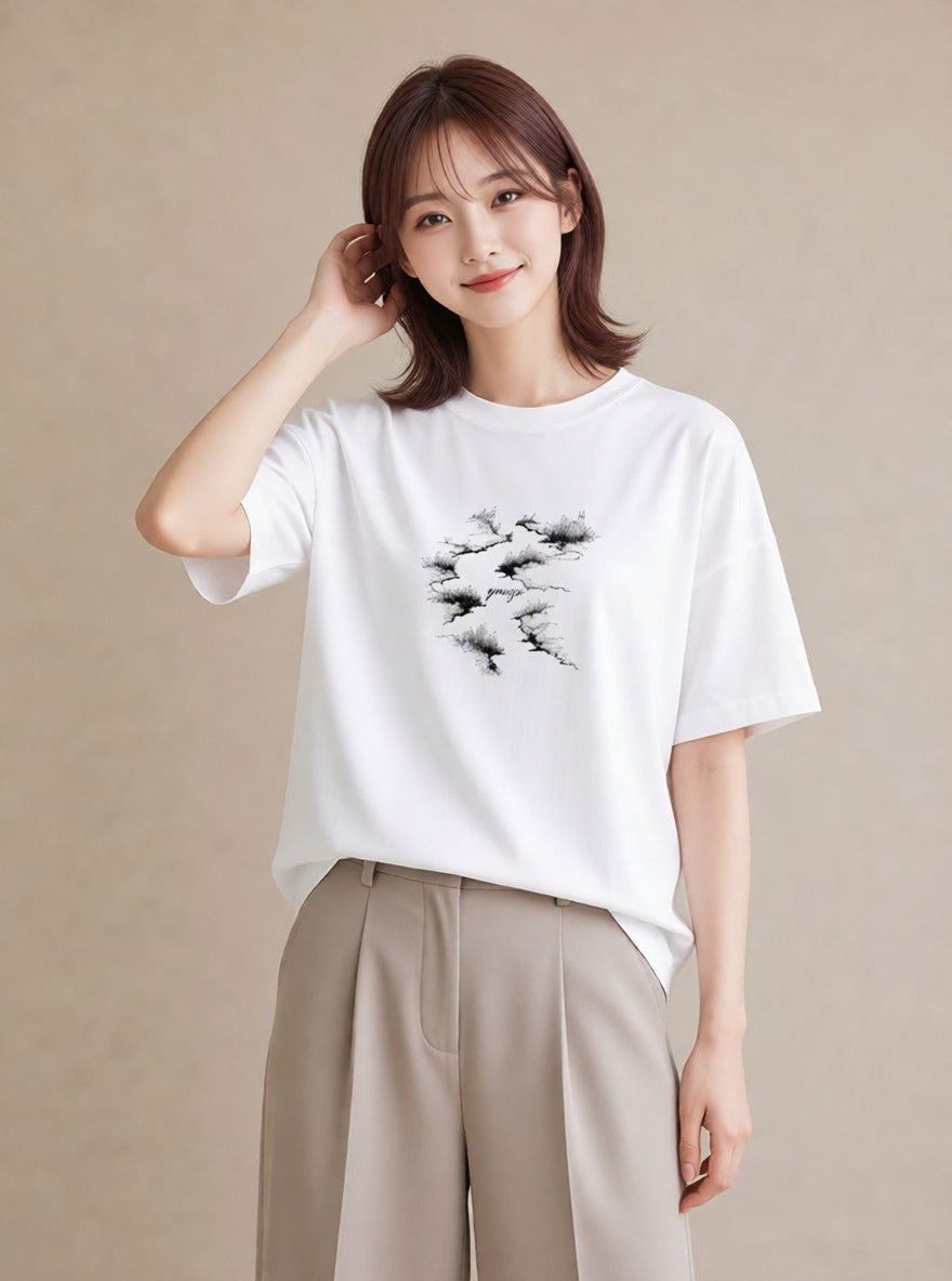 グラフィックTシャツ レディース 小川 橋 せせらぎ ナチュラル アンティーク イラスト こなれ感 買い物 夏コーデ 白T YMAZO