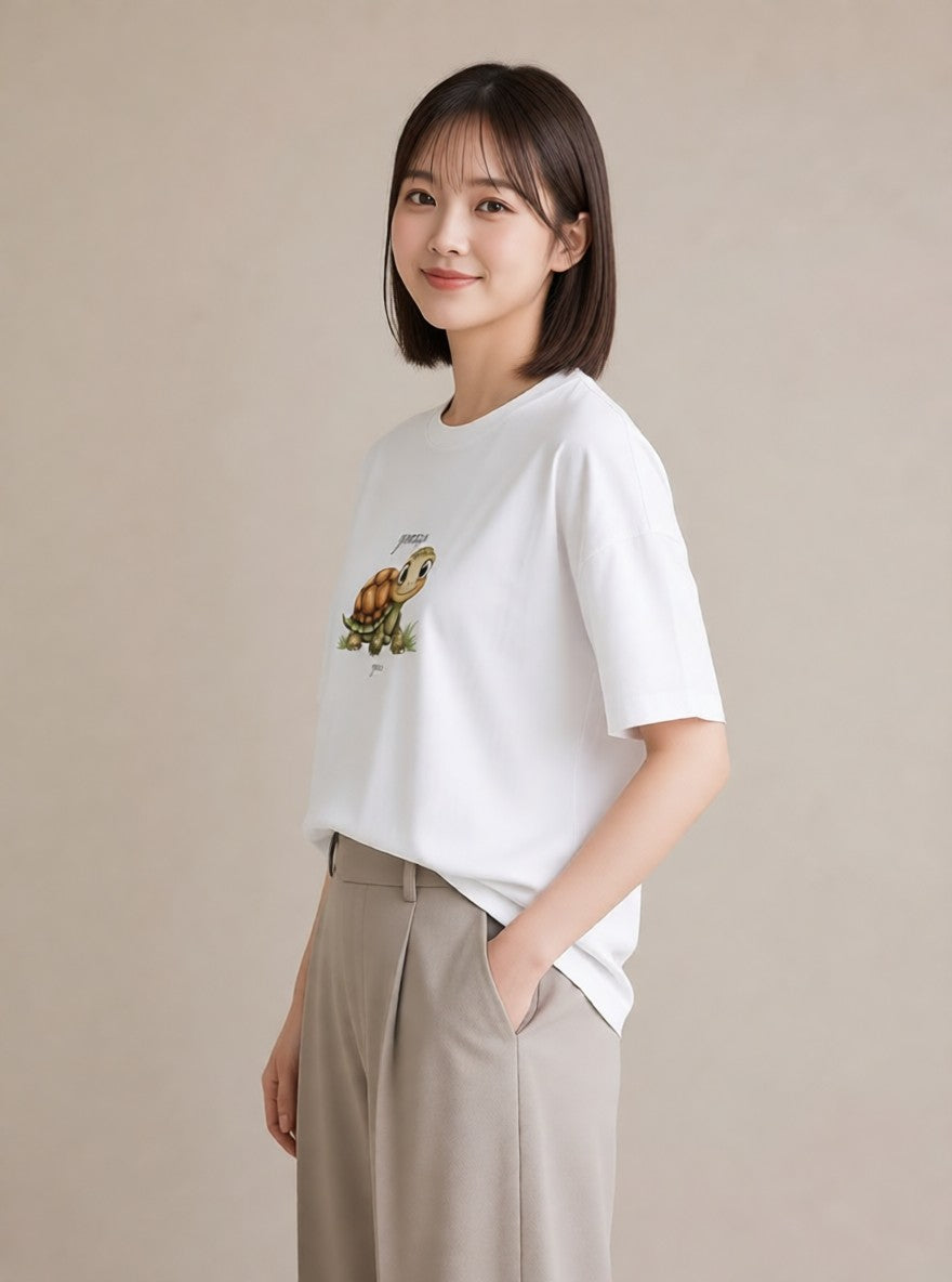 デザインTシャツ レディース ウミガメ 海の生き物 海 イラスト きれいめ ラフ レイヤード 白T YMAZO