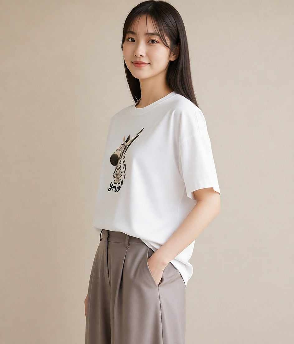 半袖Tシャツ レディース しまうま 動物 アニマル イラスト ナチュラル 友達ギフト 部屋着 白T YMAZO
