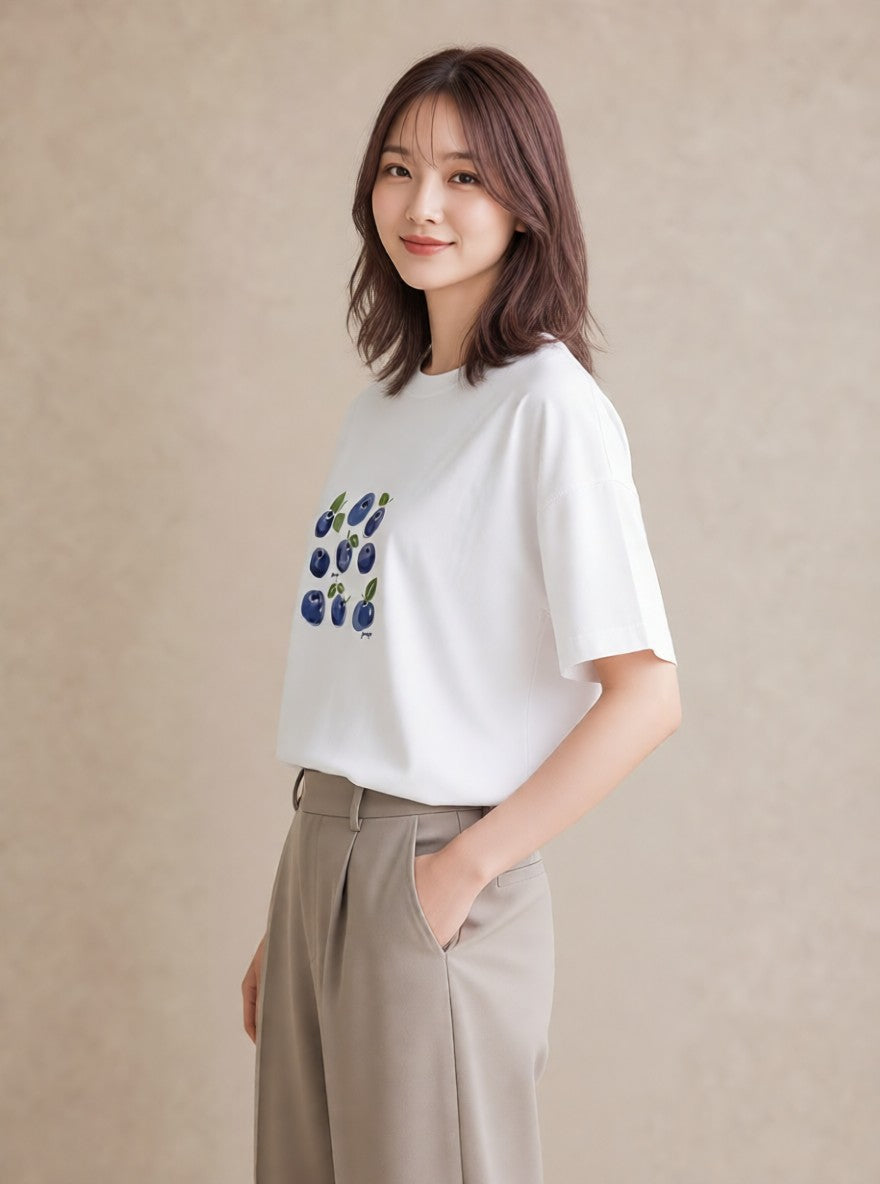 デザインTシャツ レディース ブルーベリー 食べ物 フード イラスト 韓国風 普段着 週末コーデ 白T YMAZO