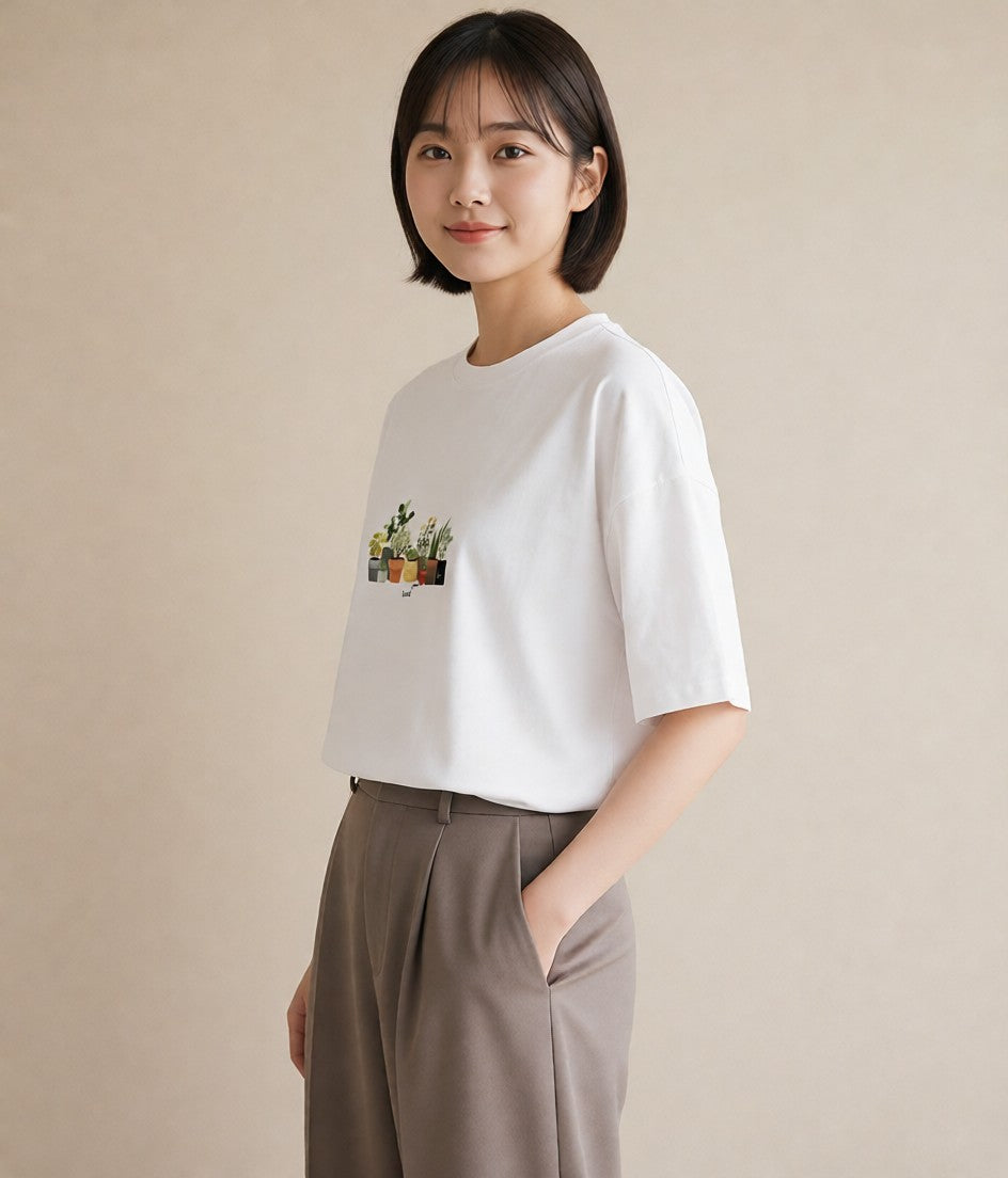 グラフィックTシャツ レディース 窓辺の雨 雨の日 窓 ナチュラル アンティーク イラスト フェミニン 20代 カジュアルコーデ 白T YMAZO