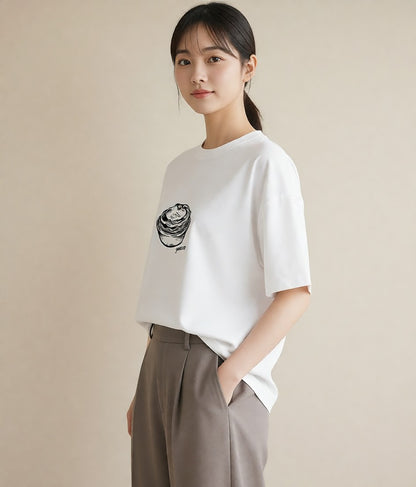 グラフィックTシャツ レディース スイーツ お菓子 デザート イラスト きれいめカジュアル 普段着 週末コーデ 白T YMAZO