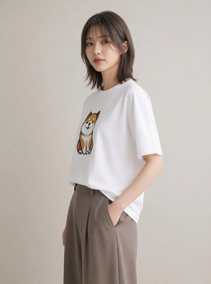 グラフィックTシャツ レディース 柴犬 しばいぬ 犬 いぬ イラスト ヴィンテージ風 ミセス 春コーデ 白T YMAZO