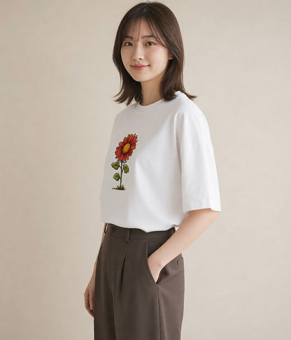 プリントTシャツ レディース ひまわり 向日葵 花 花柄 イラスト カフェコーデ 普段着 週末コーデ 白T