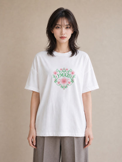 【受注生産】YMAZO Tシャツ レディース 半袖 オーバーサイズ 花柄 フローラル ボタニカル 花 ブーケ 白T 綿100% ホワイト M L フェミニン 韓国っぽい 手描き 通勤 カジュアル プレゼント 春夏 父｜花便り（大きめプリント