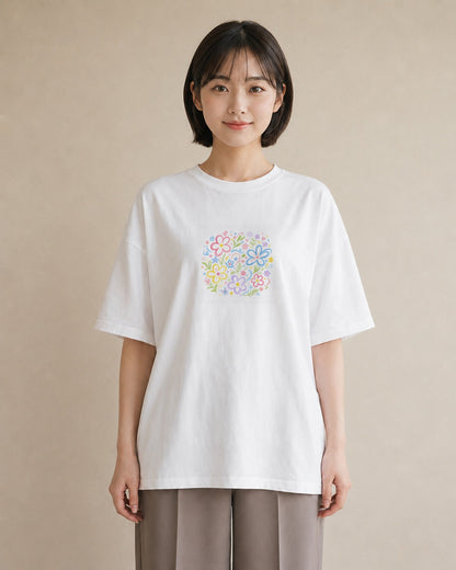 【受注生産】YMAZO Tシャツ レディース 半袖 ビッグT 花柄 フローラル ボタニカル 花 ブーケ 白T 綿100% ホワイト M L 手描き 韓国っぽい フェミニン 通勤 デート プレゼント 春夏 初夏｜花便り（スタンダードプリント 