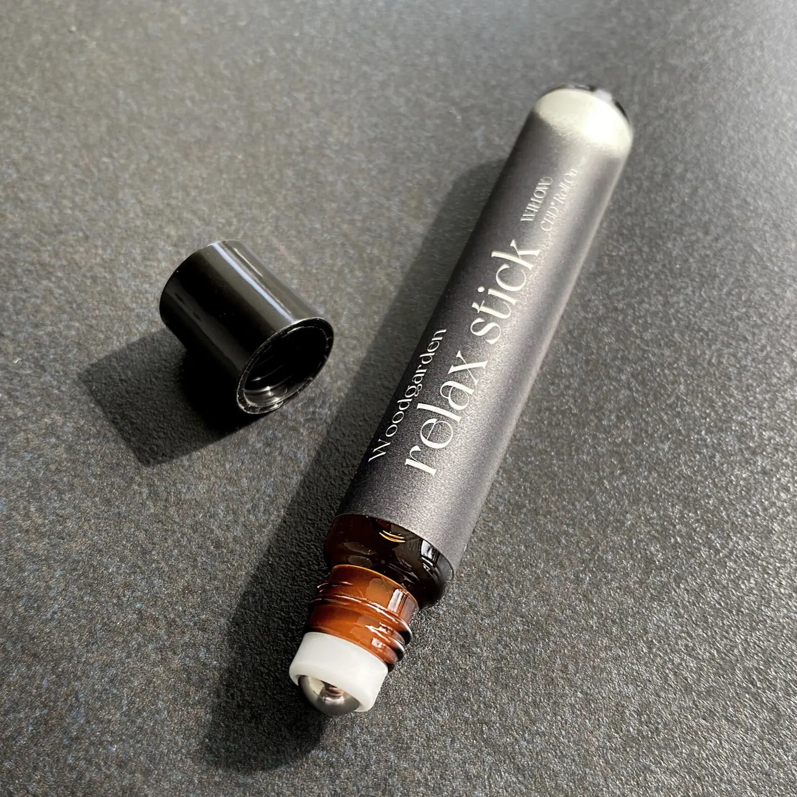 【ロールオン】relax stick/気分をリセットしたいときにおすすめ Woodgarden ／ベルガモットヒノキの香り