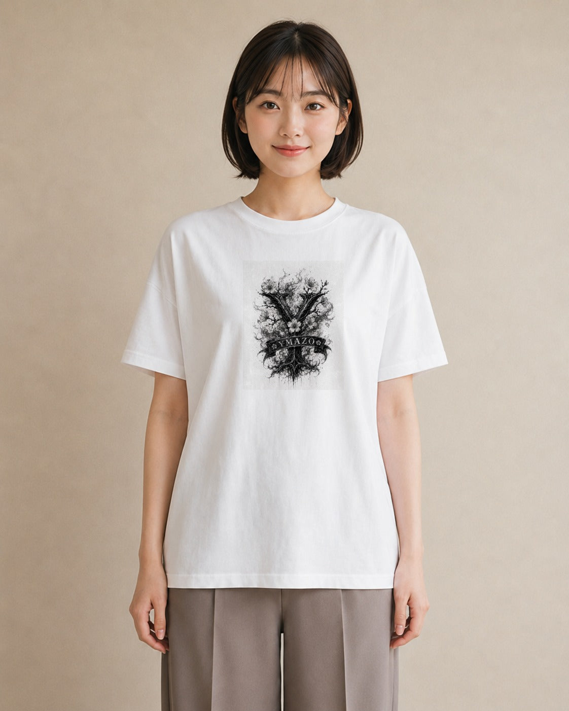 【受注生産】YMAZO Tシャツ レディース 半袖 ビッグT 花柄 フローラル ボタニカル 花 ブーケ 白T 綿100% ホワイト M L ナチュラル 手描き くすみカラー お出かけ 推し活 プレゼント 春夏 初夏｜Y字ロゴ（大きめプリント