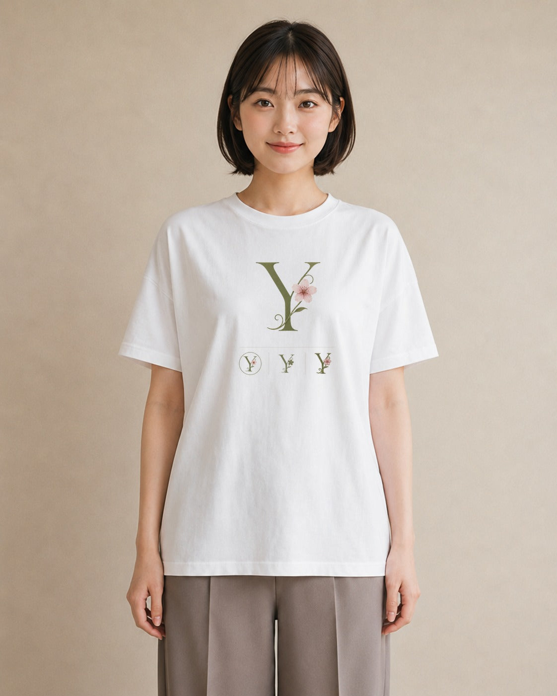 【受注生産】YMAZO Tシャツ レディース 半袖 ゆったり いちご イチゴ 苺 ストロベリー フルーツ 白T 綿100% ホワイト M L 大人可愛い 水彩 フェミニン 通勤 お出かけ プレゼント 春夏 2026新｜イニシャルY（スタンダ