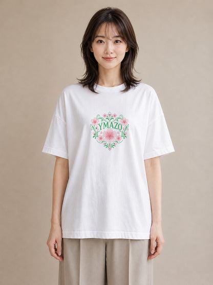 【受注生産】YMAZO Tシャツ レディース 半袖 オーバーサイズ 花柄 フローラル ボタニカル 花 ブーケ 白T 綿100% ホワイト M L フェミニン 韓国っぽい 手描き 通勤 カジュアル プレゼント 春夏 父｜花便り（スタンダードプ